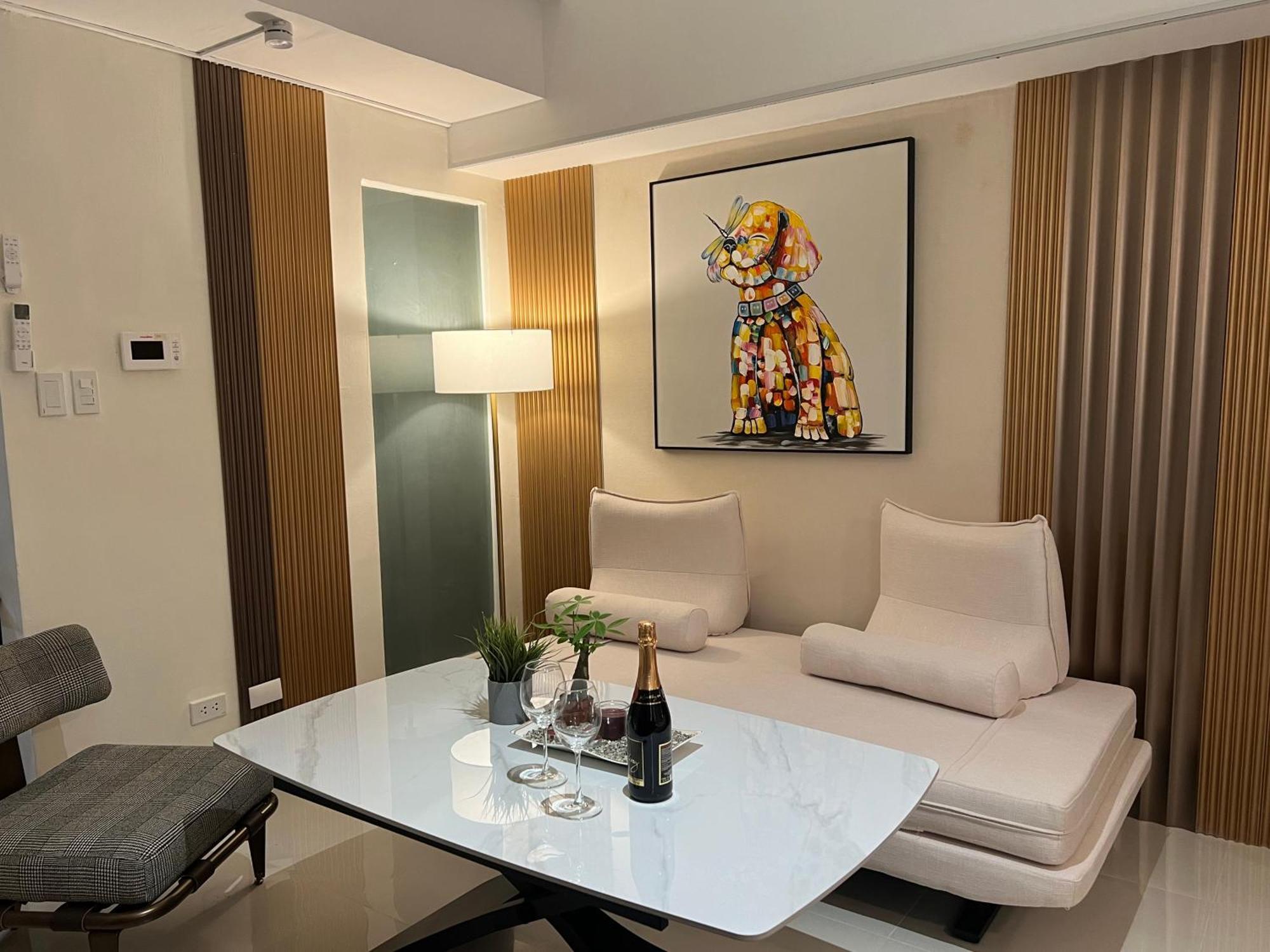 Luxurious European Style Penthouse Modern Apart Ment Cross City Of Dreams Okada Solaire Moa Airport مانيلا المظهر الخارجي الصورة