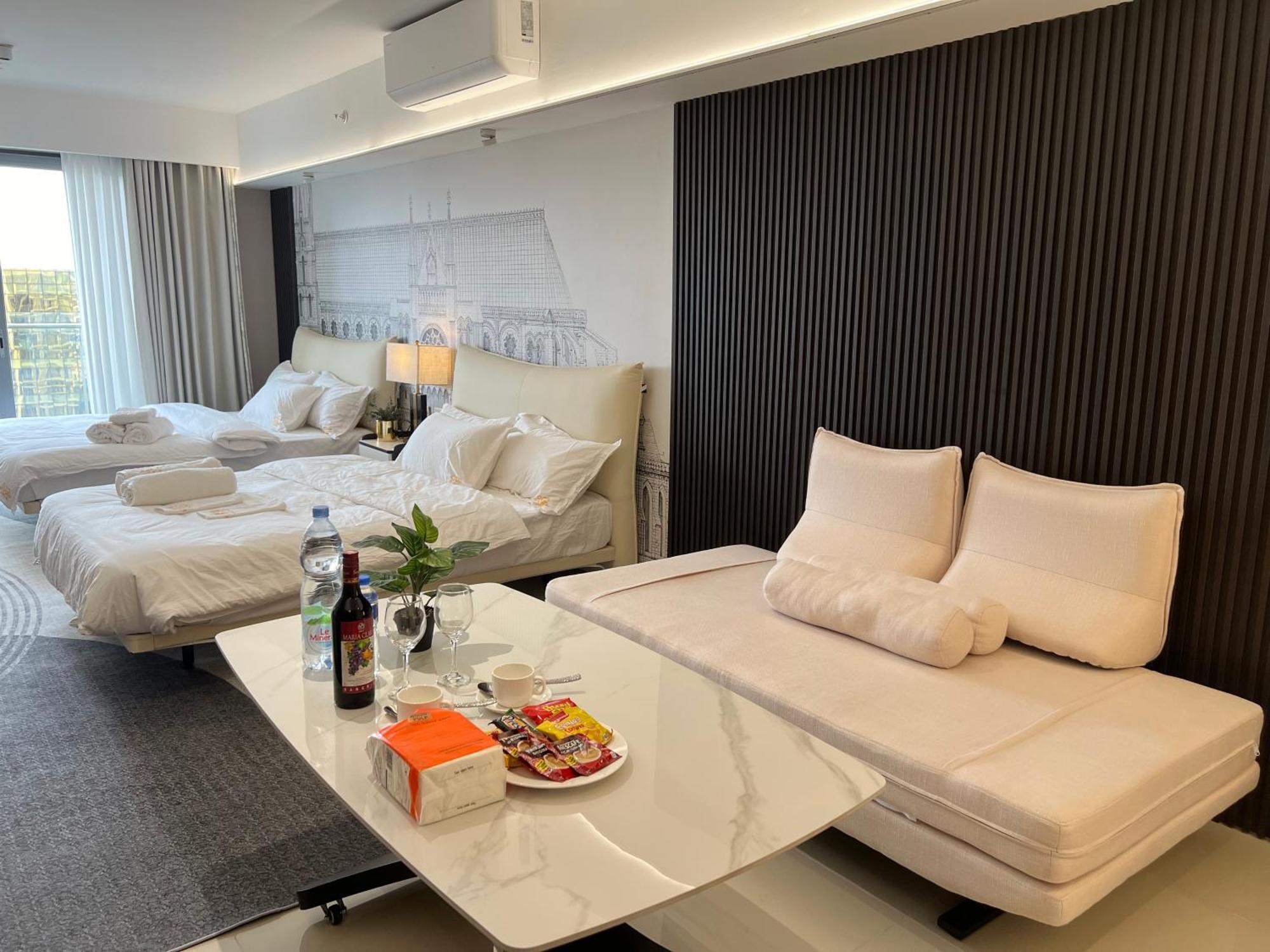Luxurious European Style Penthouse Modern Apart Ment Cross City Of Dreams Okada Solaire Moa Airport مانيلا المظهر الخارجي الصورة
